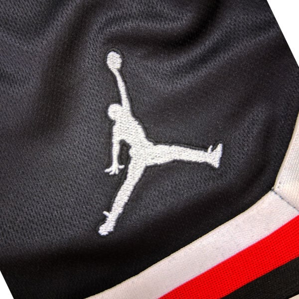 23 Jordan Siyah Basketbol Şortu