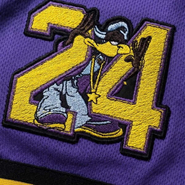 Lakers 24 Duck Mor Spor Şortu